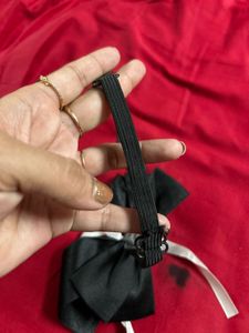 Chic Black &amp; White Bow Tie Accessory