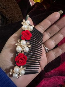 Floral & Pearl Hair Comb
