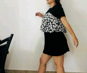 Cute Black &amp; White Floral Peplum dress