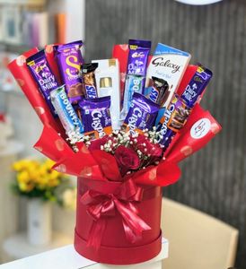 Kinder Bueno Chocolate Bouquet Gift