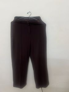 Elegant Brown Trousers