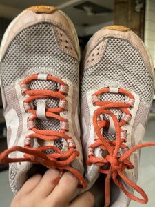 Comfortable Women's Sports Shoes