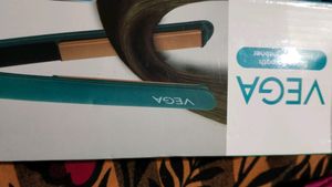 Vega Hair Straightener