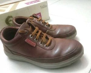 ✨💯 ORIGINAL WOODLAND CASUAL TAN  SNEAKERS