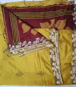 Elegant Yellow Cotton Blend Saree
