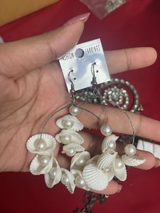 Assorted Women's Earrings Collection