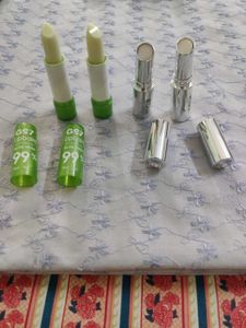 Swiss Beauty Mousse Foundation &amp; Lip Balms