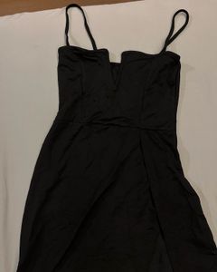 Elegant Black V-Neck Mini Dress