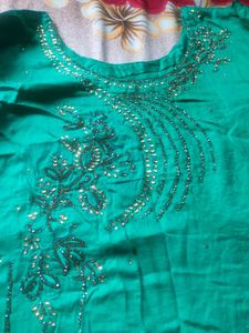 Beautiful Emerald Green Kurta Set