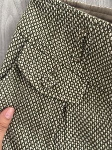 Stylish Patterned Shorts with Cuffs