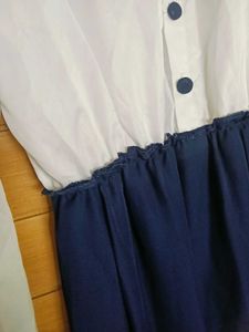 Chic Navy &amp; White Midi Dress