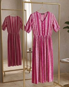 Chic Pink Printed Midi Dress