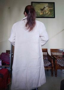 Elegant off White Court