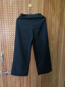 Elegant Black Culottes