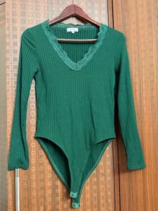 Lace V Neck Bodysuit 🛍️💚On Sale