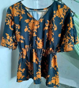 Floral Print V-Neck Top
