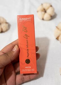 Insight Lip Oil - Peptide Infused PEACH FUZZ