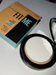 Maybelline Fit Me Matte + Poreless Powder