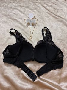 Lace Bra with Matching Necklace &amp; Earrings Set