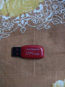 original 4gb SanDisk USB pen Drive