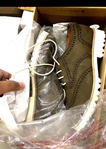 Unavera Rosch Wingtip Brogue Shoes Olive