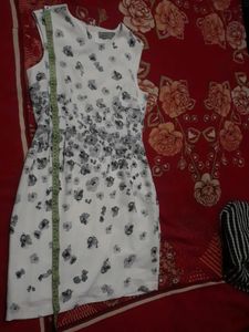 Vero Moda White Printed Midi Dress(woman)