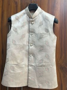 Ivory & Silver Feather Print Nehru Vest