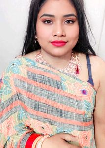 soft crepe silk saree with blouse