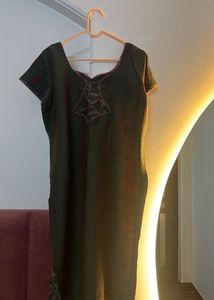Embroidered Green Kurta