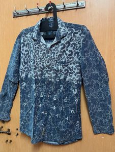 Blue Cotton Shirt For Men With Lightning Print