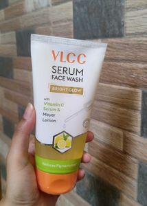Combo Of 2 VLCC Serum Facewash 300ml