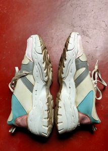 Stylish Women's Colorblock Sneakers