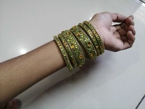 Gold-Tone Rhinestone Bangle Set