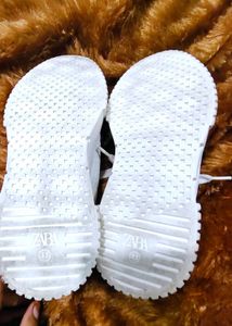 ZARA kids White Lace-Up Sneakers for girls