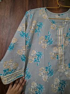 kurti ♡