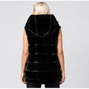 faux fur softest sleeveless vest jacket exported