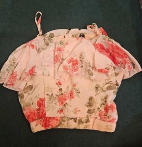 Floral Off-Shoulder Ruffle Top