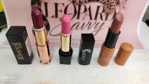 Lipsticks Bundle