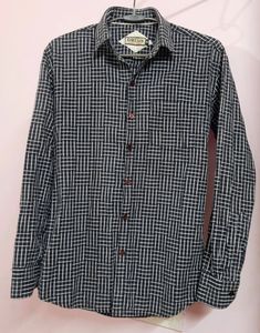 Unisex Shirt In Flawless Condition.