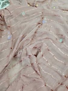 Georgette Saree With Blouse full length good quali