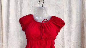 chic red crop top