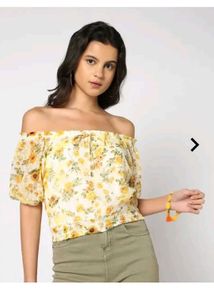 Yousta Floral Off Shoulder Top