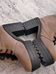 Stylish Taupe Heeled Booties