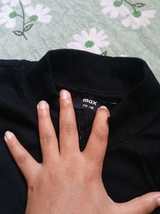 women's Black Quarter Zip Pullover