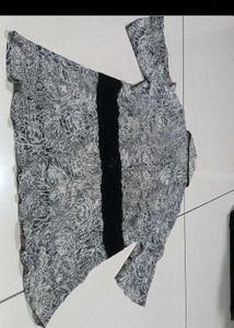 Stylish Printed Collared Shirt