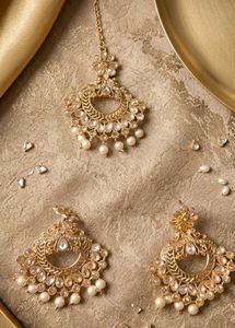 Gold Tone Jewellery Set - Earrings & Tikka