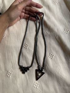 Metallic beaded necklace