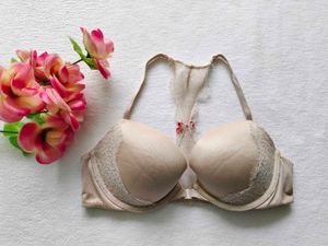 Victoria's secret : Lace Trimmed inner