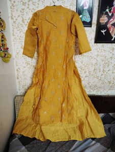 Heavy Ethnic Gown(free🎁surprise +Fabric tape)