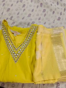 Anouk Kurta Set